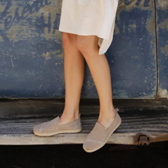 Toms Shoes - TOMS Womens Desert Taupe Alpargatas